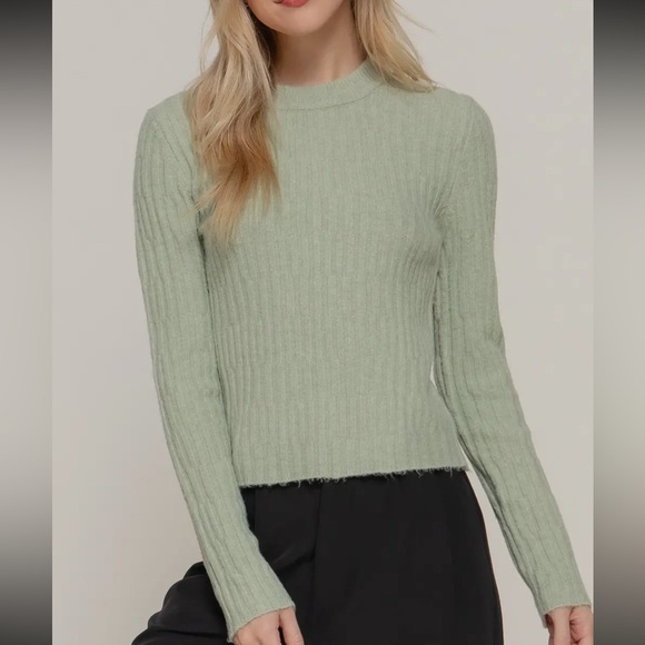 Active USA Long Sleeve Ribbed Crew Neck Sweater B
Sage Green Multiple Szs NWT - Picture 7 of 8